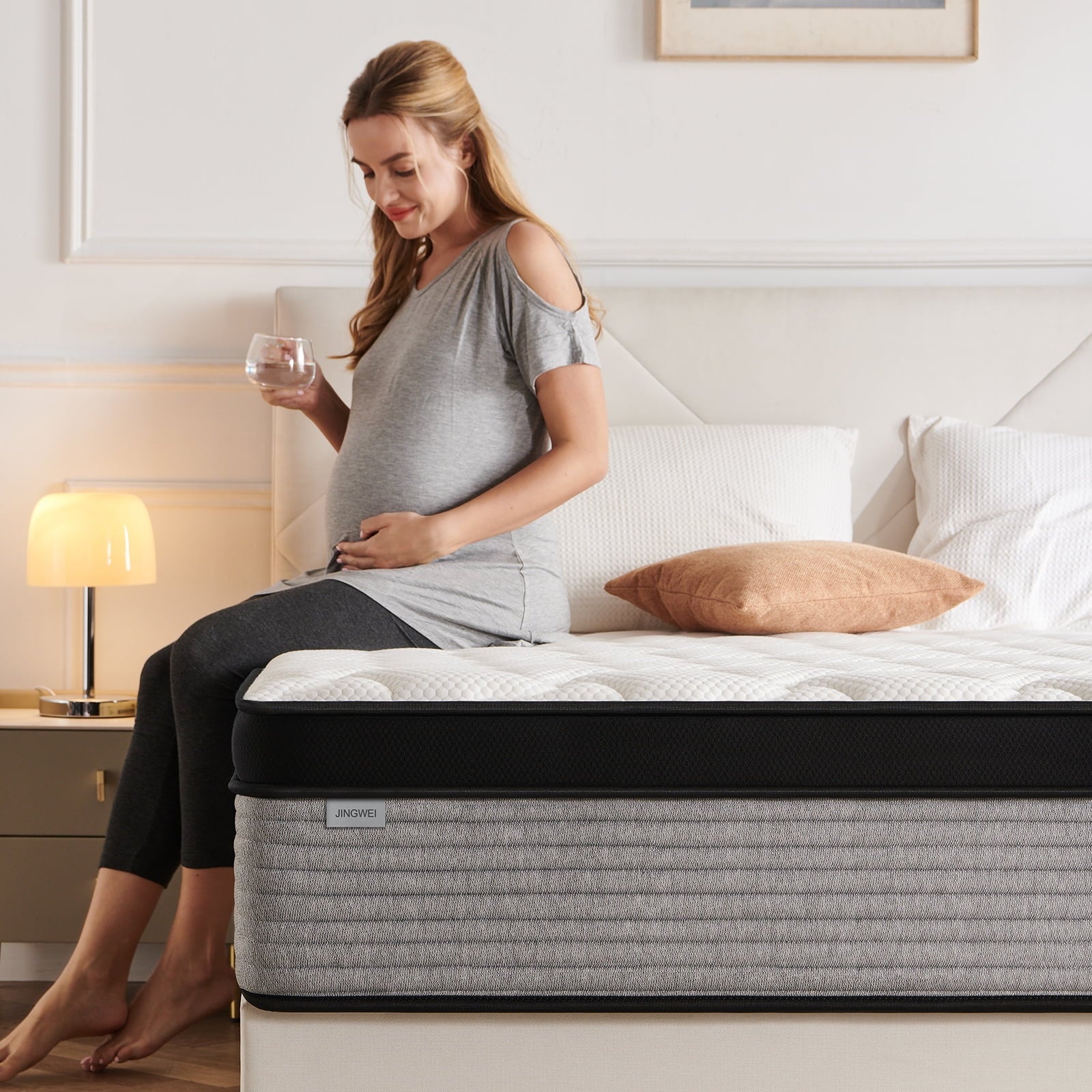 Queen Mattress, JIAVA 12" Plush Hybrid Innerspring and Memory Foam Mattress with Pressure Relief for Adult