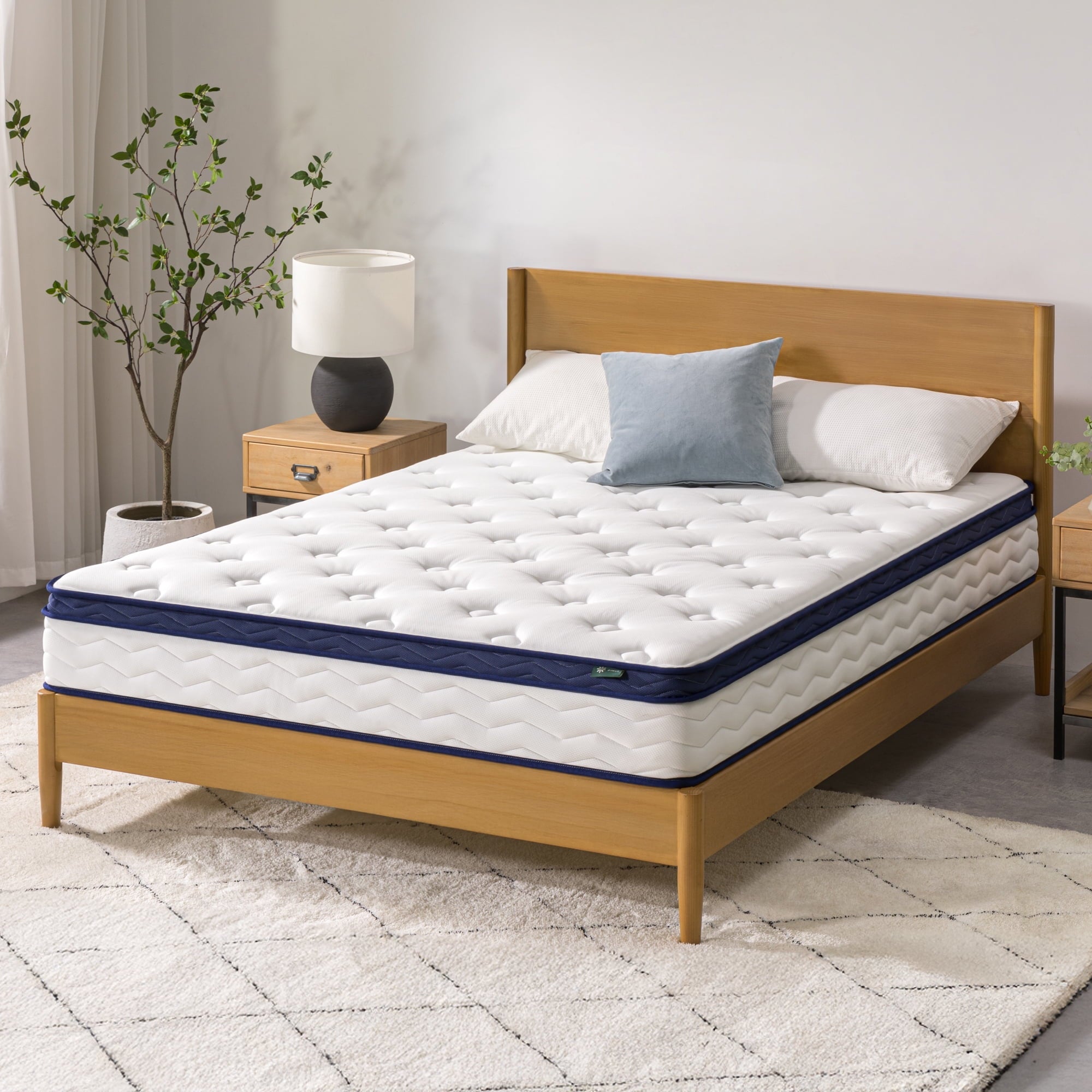 Zinus 10" Pocket Coil Euro Top Hybrid Mattress, Twin